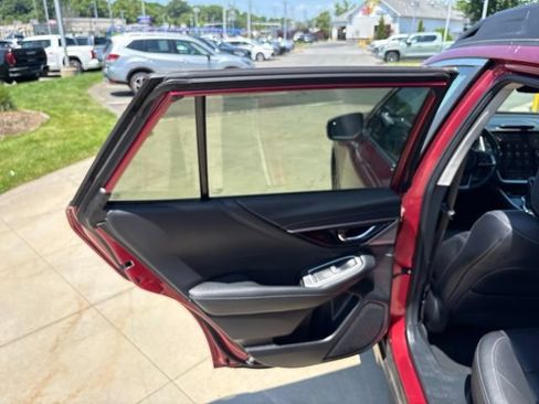 Used 2022 Subaru Outback Limited XT AWD/4WD image 29