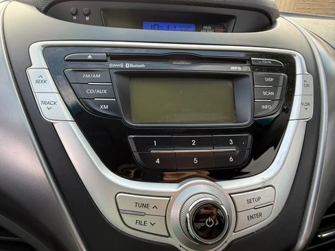 Used 2011 Hyundai Elantra GLS w/ Preferred Equipment Pkg 3 FWD image 17
