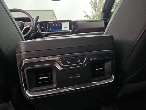 Used 2026 Chevrolet Silverado 3500 High Country w/ High Country Premium Package AWD/4WD image 24