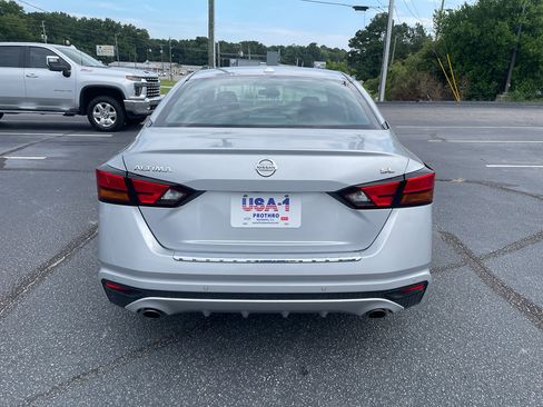 Used 2021 Nissan Altima 2.5 SL FWD image 4
