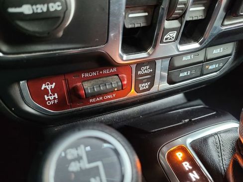 Certified 2024 Jeep Wrangler Unlimited Rubicon image 13