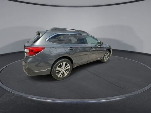 Used 2019 Subaru Outback 2.5i Limited AWD/4WD image 8
