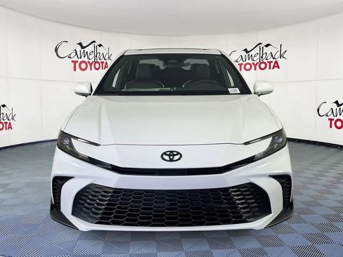 New 2026 Toyota Camry SE image 3