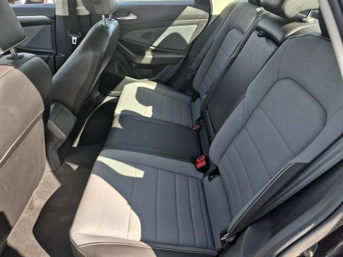 Used 2025 Volkswagen Jetta SE FWD image 27