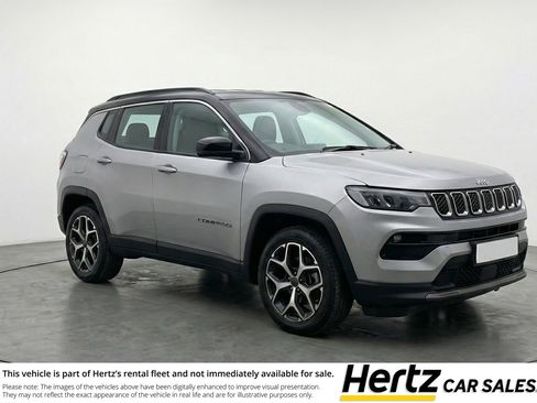 Used 2025 Jeep Compass Limited image 1