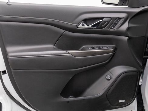 Used 2019 GMC Acadia SLT w/ LPO, Floor Liner Package image 14