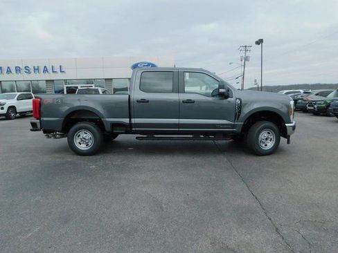 New 2026 Ford F250 4x4 Crew Cab Super Duty image 29