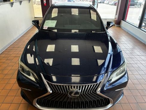 Used 2019 Lexus ES 350 w/ Premium Package FWD image 5