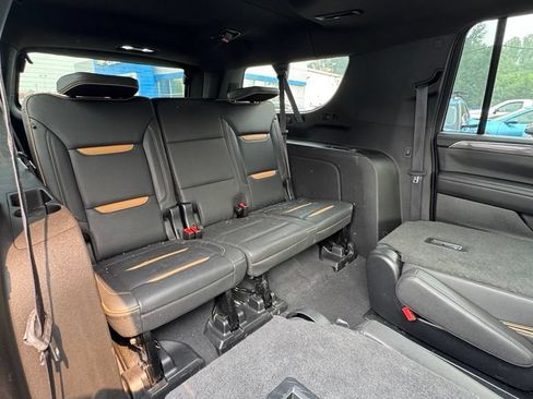 Used 2023 GMC Yukon XL AT4 w/ AT4 Premium Package AWD/4WD image 15