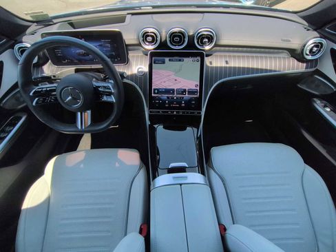 Used 2022 Mercedes-Benz C 300 4MATIC Sedan image 16