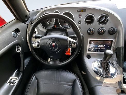 Used 2008 Pontiac Solstice GXP w/ Premium Package image 5