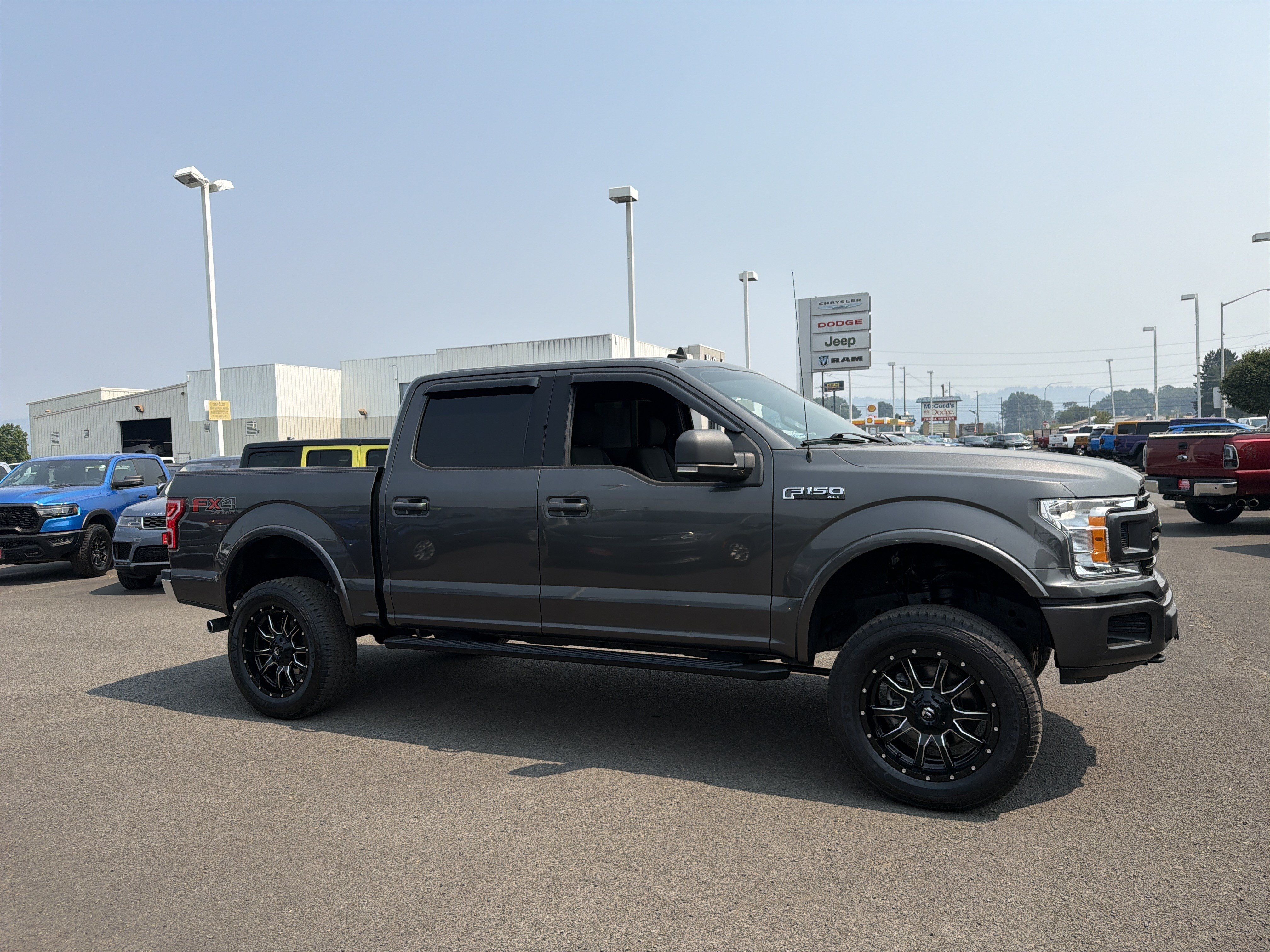 Used 2019 Ford F150 XLT w/ Equipment Group 302A Luxury AWD/4WD image 7