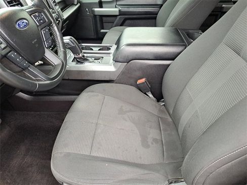 Used 2017 Ford F150 XLT w/ Equipment Group 302A Luxury image 23