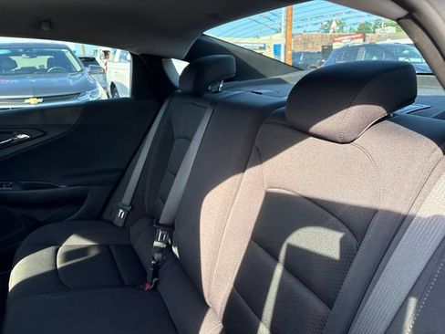 Used 2024 Chevrolet Malibu LS FWD image 21