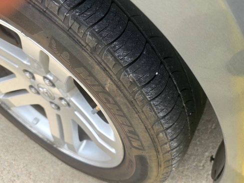 Used 2006 Dodge Charger R/T RWD image 14