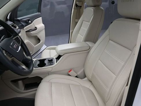 Used 2023 GMC Acadia Denali w/ Denali Ultimate Package image 16