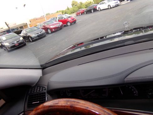 Used 2013 Mercedes-Benz S 550 4MATIC image 55
