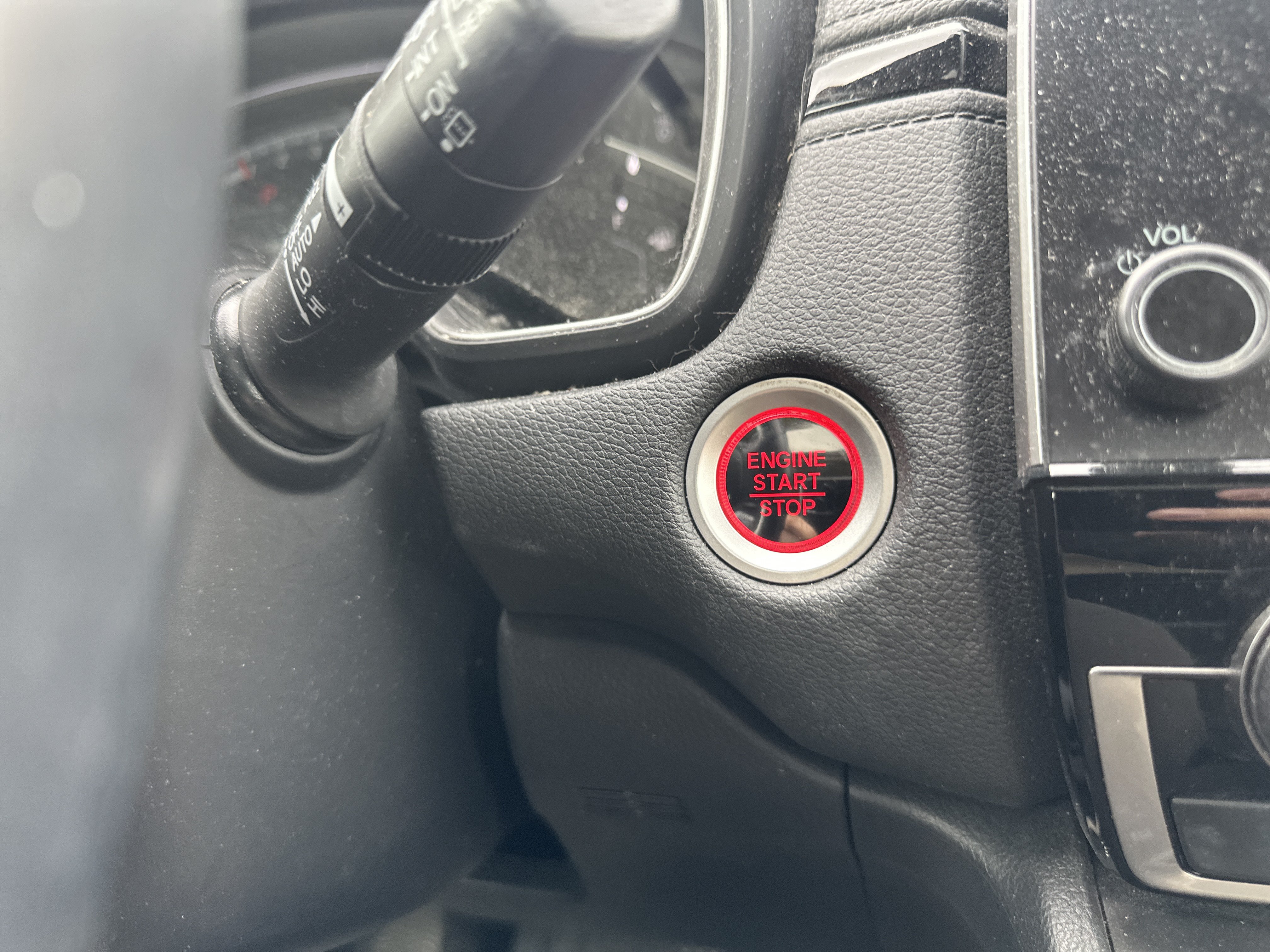 Used 2018 Honda CR-V Touring image 25