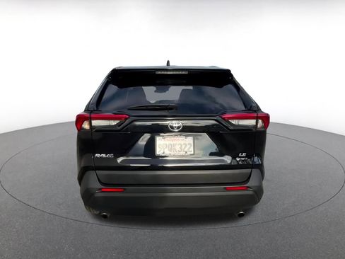 Used 2025 Toyota RAV4 LE image 12