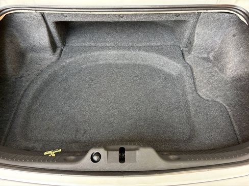 Used 2002 Ford Thunderbird RWD image 24