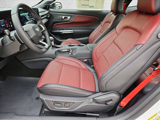New 2026 Ford Mustang GT Premium w/ GT Performance Package RWD image 4