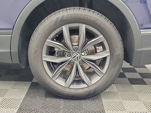 Used 2023 Volkswagen Tiguan SE FWD image 10