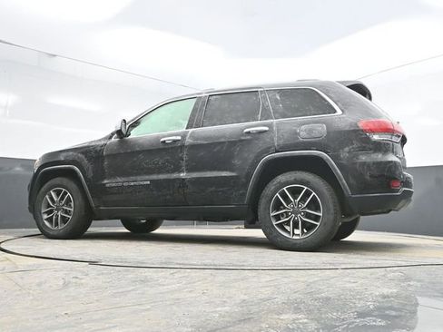 Used 2021 Jeep Grand Cherokee Limited image 31