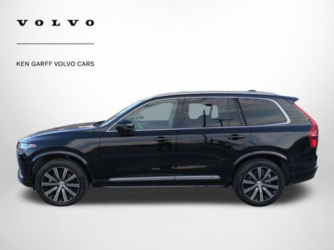 Used 2023 Volvo XC90 B6 Plus image 7