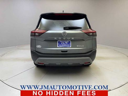 Used 2023 Nissan Rogue SV AWD/4WD image 4