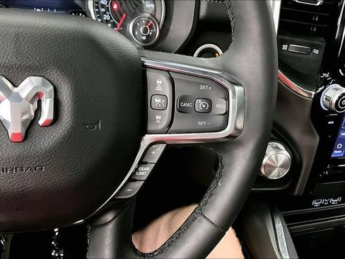 Used 2025 RAM 1500 Laramie w/ Sport Appearance Package AWD/4WD image 28