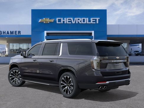 New 2026 Chevrolet Suburban High Country w/ Sun And Tow Package image 27