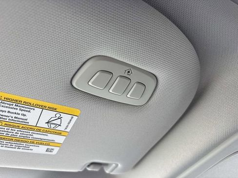 New 2026 Lincoln Navigator L Reserve AWD/4WD image 32