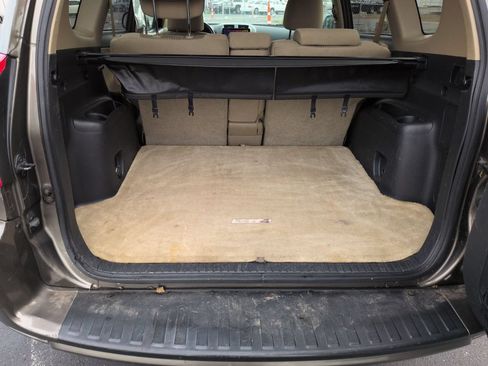 Used 2011 Toyota RAV4 4WD w/ Base L4 Extra Value Pkg image 22