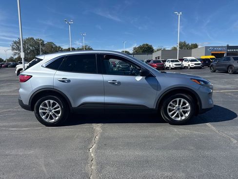 Used 2022 Ford Escape SE w/ Convenience Package image 6