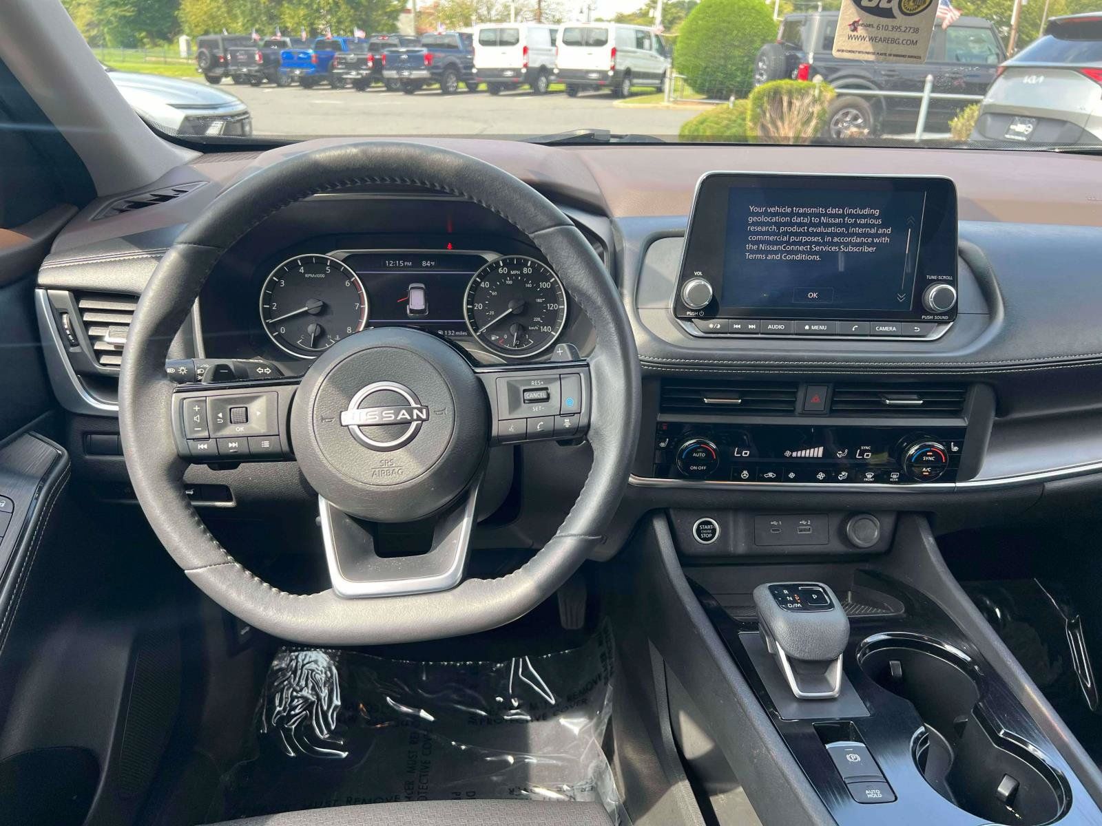 Used 2023 Nissan Rogue SV w/ SV Premium B Package AWD/4WD image 22