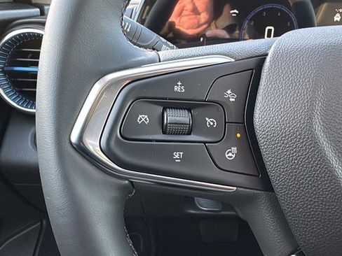 New 2026 Chevrolet Trax LT w/ Sunroof Package image 13