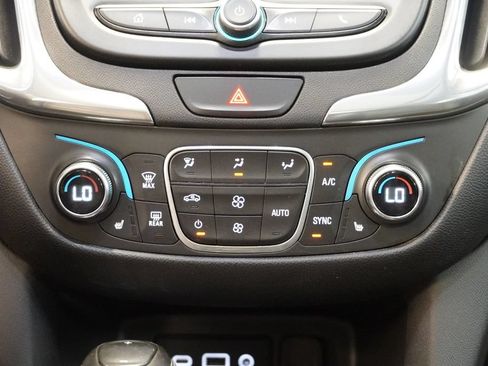 Used 2020 Chevrolet Equinox LT w/ Midnight Edition AWD/4WD image 23