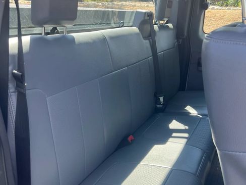 Used 2016 Ford F250 XL w/ Power Equipment Group RWD image 12