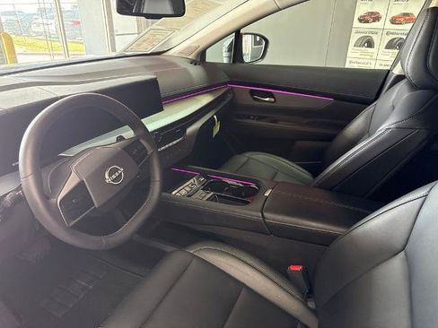 Certified 2025 Nissan Murano SL AWD/4WD image 4