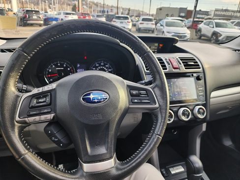 Used 2016 Subaru Forester 2.5i Touring w/ Eyesight & Navigation System image 19