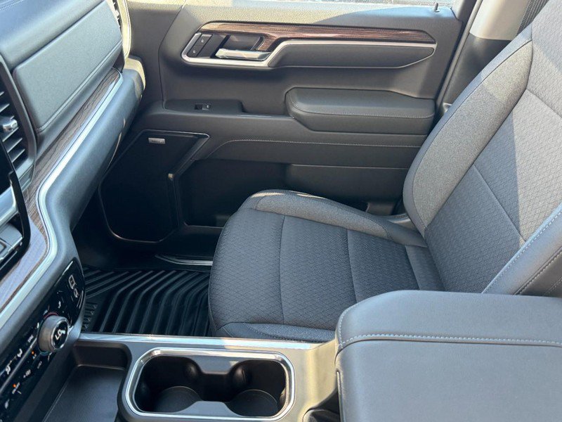 New 2026 Chevrolet Silverado 1500 RST w/ Convenience Package II AWD/4WD image 9