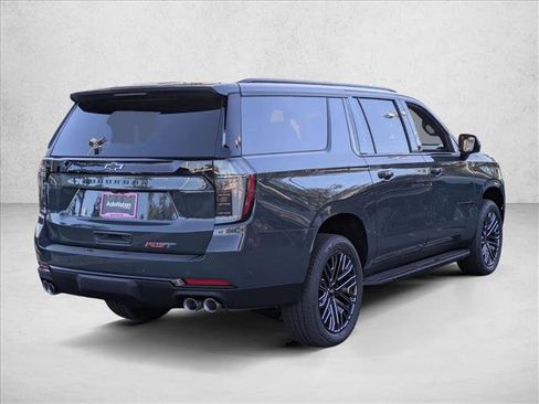 New 2026 Chevrolet Suburban RST w/ Comfort Package image 2