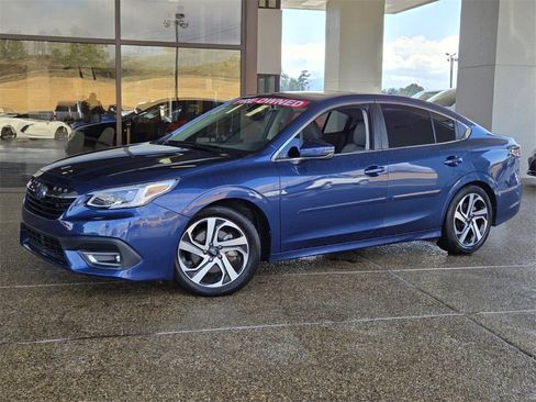 Used 2022 Subaru Legacy Limited image 1