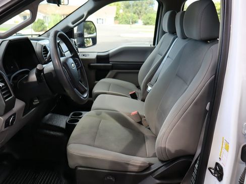 Used 2019 Ford F250 XL w/ Power Equipment Group AWD/4WD image 19