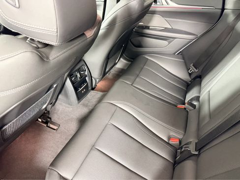 Used 2023 BMW i4 eDrive40 w/ Premium Package RWD image 17