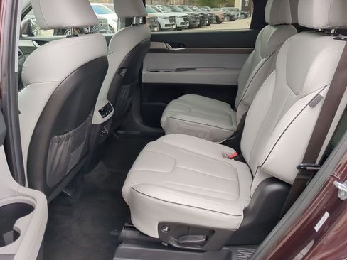 Used 2024 Hyundai Palisade SEL image 21