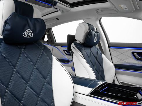 Used 2024 Mercedes-Benz Maybach S 680 4MATIC image 35