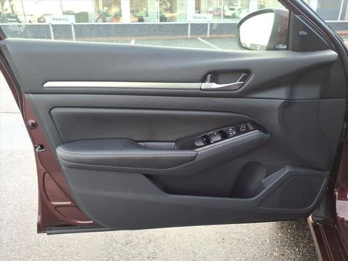 Certified 2024 Nissan Altima 2.5 SL image 15