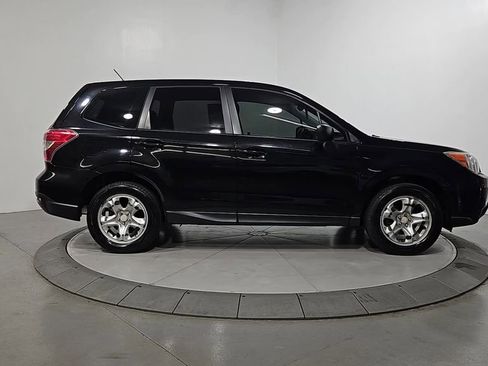 Used 2014 Subaru Forester 2.5i AWD/4WD image 7