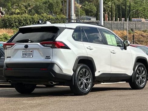 Used 2024 Toyota RAV4 XLE Premium w/ Weather Package image 5